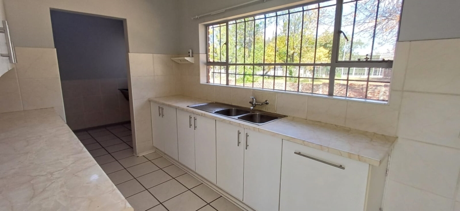 To Let 3 Bedroom Property for Rent in Morelig Free State